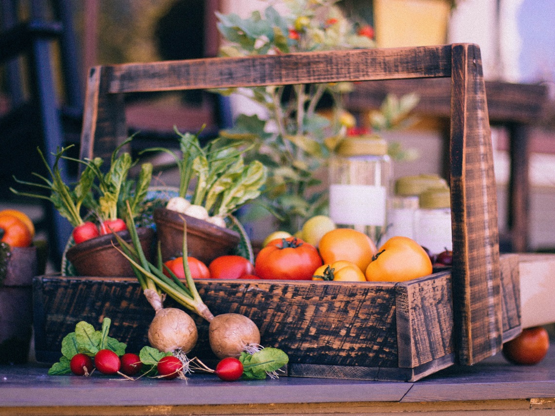 cesto di frutta e verdura