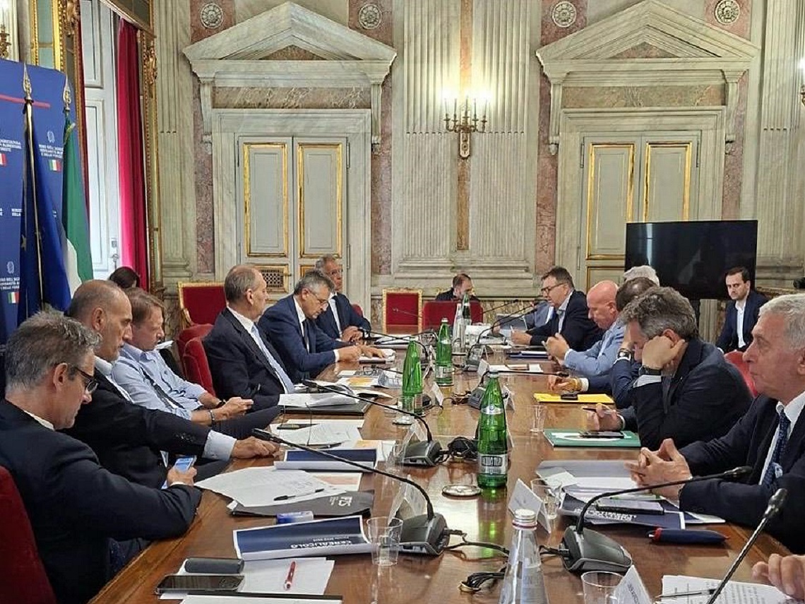 tavolo granpo duro